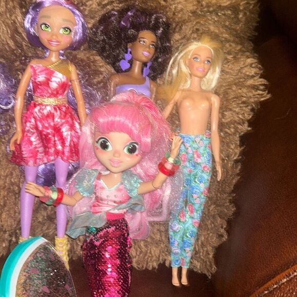 Doll Lot - Picture 4 of 10